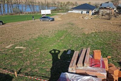 Teren Construcții intravilan de 500 mp, în Dumbrava (Ciurea) - 2