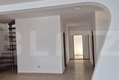 Duplex+Hala+5000 mp teren,zona Rebrisoara - 3