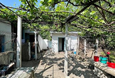 Casă cu 5 camere cu Teren 887 Mp în Bordușani - 10