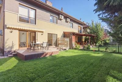 Vila duplex in complex cu piscina si teren de tenis, langa Cambridge school - 2