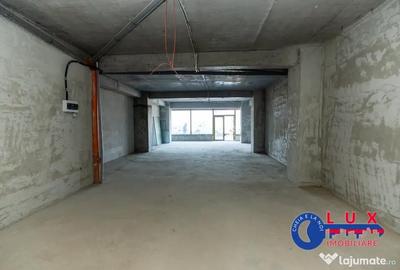 Spațiu comercial, de 125 mp, în E3 - 8