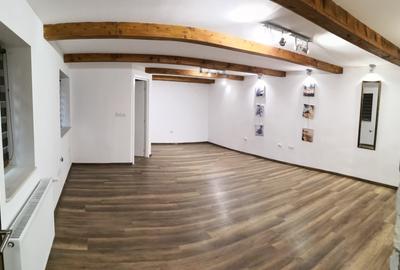 Birou, de 40 mp, în Central - 3