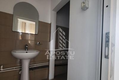 Locatie pentru muncitori,20 de apartamente cu o camera si... - 2