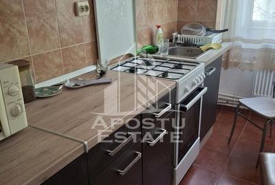 Apartament cu 2 camere decomandat în Circumvalațiunii - 4