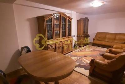 Apartament cu 3 camere decomandat, mobilat în Central - 1