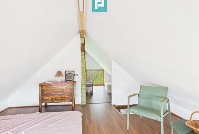 Casă cu 3 camere cu Teren 2000 Mp în Central - 10