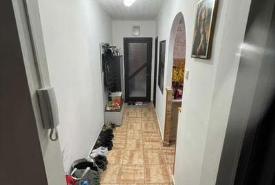 Apartament cu 3 camere în Central - 1