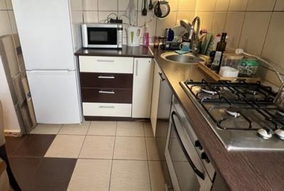 2 Camere | Mobilat si Utilat |Drumul Taberei | Favorit | metrou 1' - 10