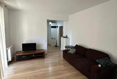 Apartament cu 2 camere decomandat în Apărătorii Patriei