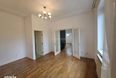 Casă cu 5 camere cu Teren 80 Mp în Victoriei - 18