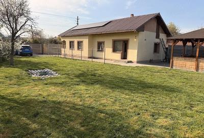 Casă cu 3 camere cu Teren 8000 Mp în Brebeni - 9