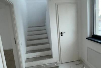 Casă cu 3 camere cu Teren 212 Mp în Central - 10