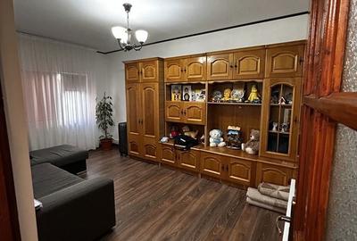 Apartament cu 3 camere în Central - 4