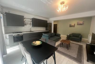 Apartament cu 2 camere semidecomandat, mobilat în Pipera