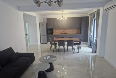 Apartament cu 3 camere decomandat în Central - 1