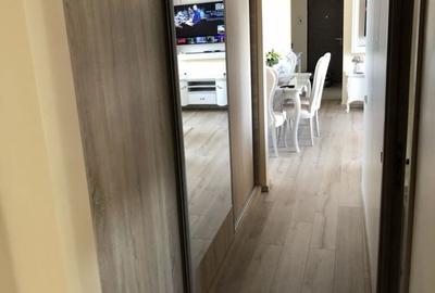 Apartament cu 3 camere semidecomandat în Micro 5 - 2