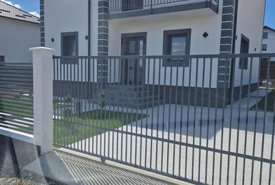 Casă cu 4 camere în Horpaz