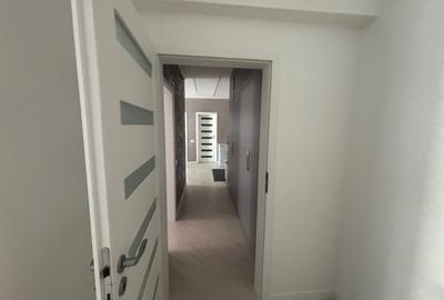Apartament cu 4 camere decomandat, mobilat în Metalurgiei - 10