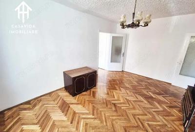 De vanzare apartament 2 camere Etaj 1 - 2