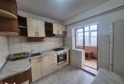 Apartament cu 3 camere decomandat în Canta - 6