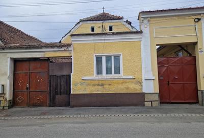 Casă cu 2 camere cu Teren 185 Mp în Vulcan - 3