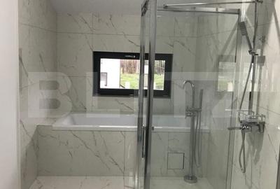 Casă cu 5 camere cu Teren 400 Mp în Răzvad - 1