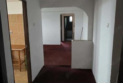 Apartament cu 3 camere decomandat în Central - 6