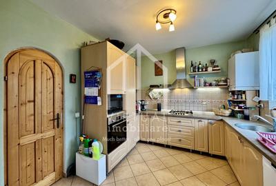 Casă individuală cu 4 camere cu Canalizare în Șura Mică - 7