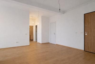 Apartament cu 3 camere semidecomandat în Central - 1