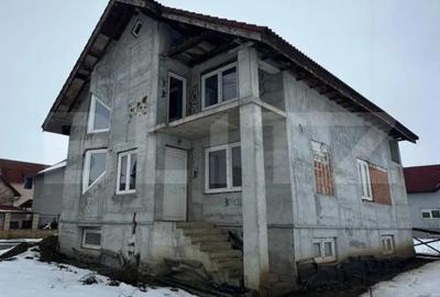 Casă cu 9 camere cu Teren 1005 Mp în Ampoi 3 - 15