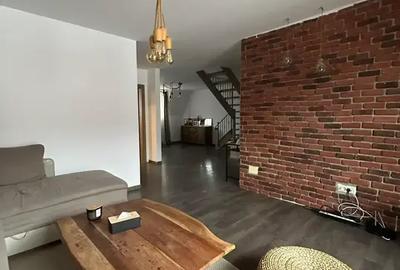Apartament cu 4 camere semidecomandat în Fundeni - 1