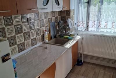 Apartament cu 3 camere decomandat, mobilat în Central - 9