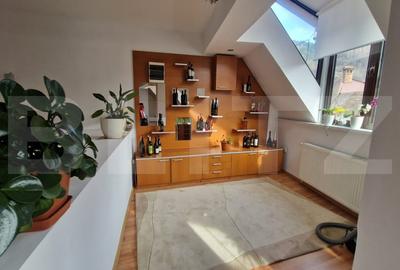 Casă individuală cu 7 camere cu Teren 446 Mp în Central - 7