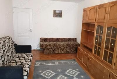 Inchiriez apartament 2 camere in ?tefan cel Mare 250 euro negociabil - 4
