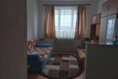 Garsonieră nedecomandată în UTA - 4