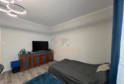 Casă cu 3 camere cu Teren 248 Mp în Centru Civic - 1