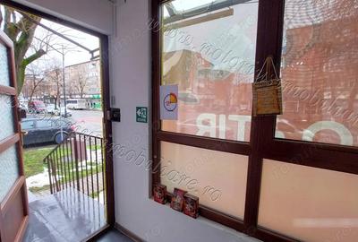 Apartament cu 3 camere decomandat în Central - 8