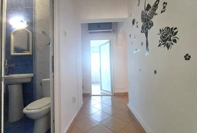 Vanzare  3 camere - Imobiliare MAXICONFORT - 8