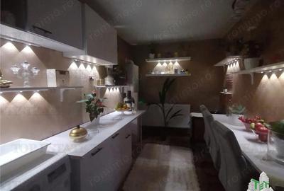 Casă cu 7 camere în Bâra - 3