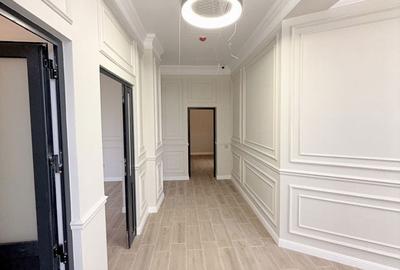 Spațiu comercial, de 200 mp, în Ultracentral - 15
