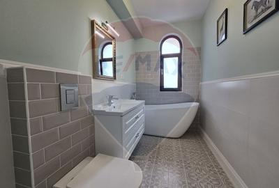Casă cu 5 camere cu Teren 300 Mp în Ferme - 21