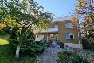 Vila superba de inchiriat ultracentral Brasov - 26