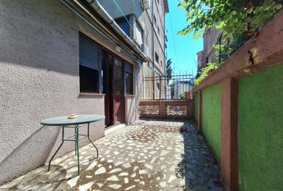 Apartament Romana, Caderea Bastiliei - 5