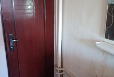 Garsonieră nedecomandată, mobilată în Dâmbovița - 2