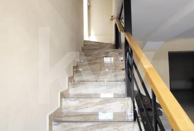 Casa ideala pentru investitie zona centrala - 12