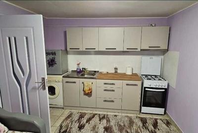 Apartament cu 2 camere semidecomandat în Central - 3