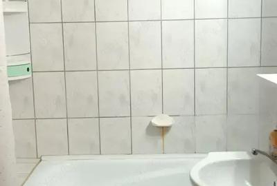 Inchiriez apartament ultracentral. - 1