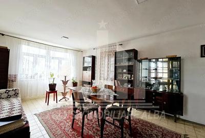 Casa individuala cu 5 camere de vanzare. - 2