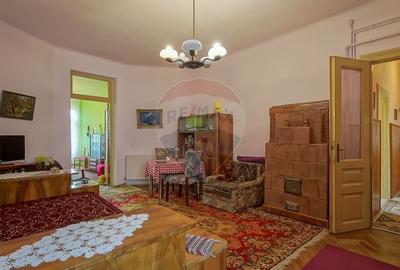 Casa / Vila cu 5 camere de vanzare in zona Schei, Cotun 9 - 24