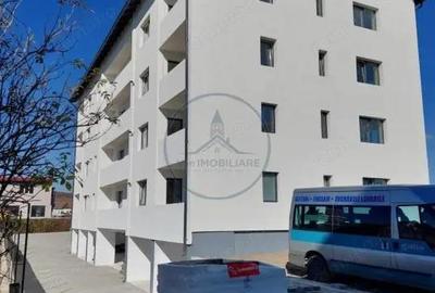 Apartament cu 2 camere decomandat în Independenței